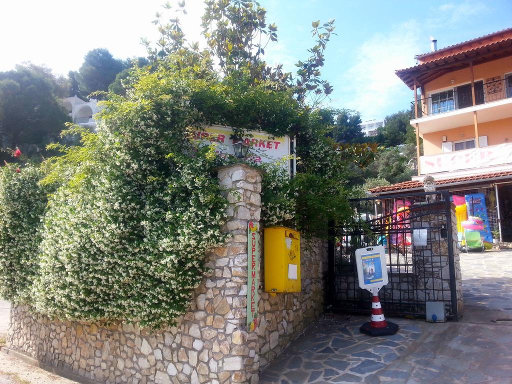 Tzaneria Apartments Skiathos Kanapitsa  Exterior foto